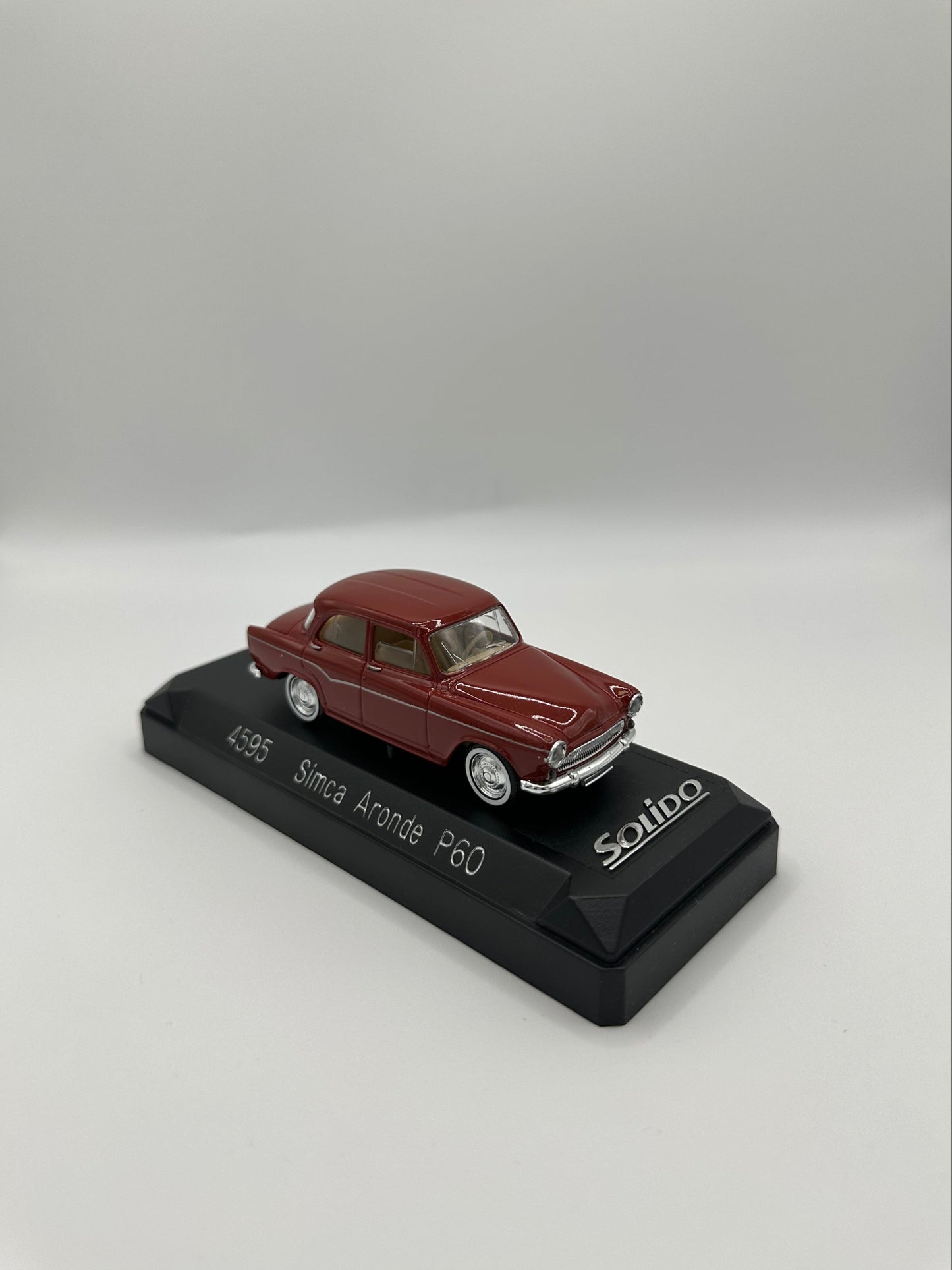 Solido Sixties 4595 Simca Aronde P60 1/43