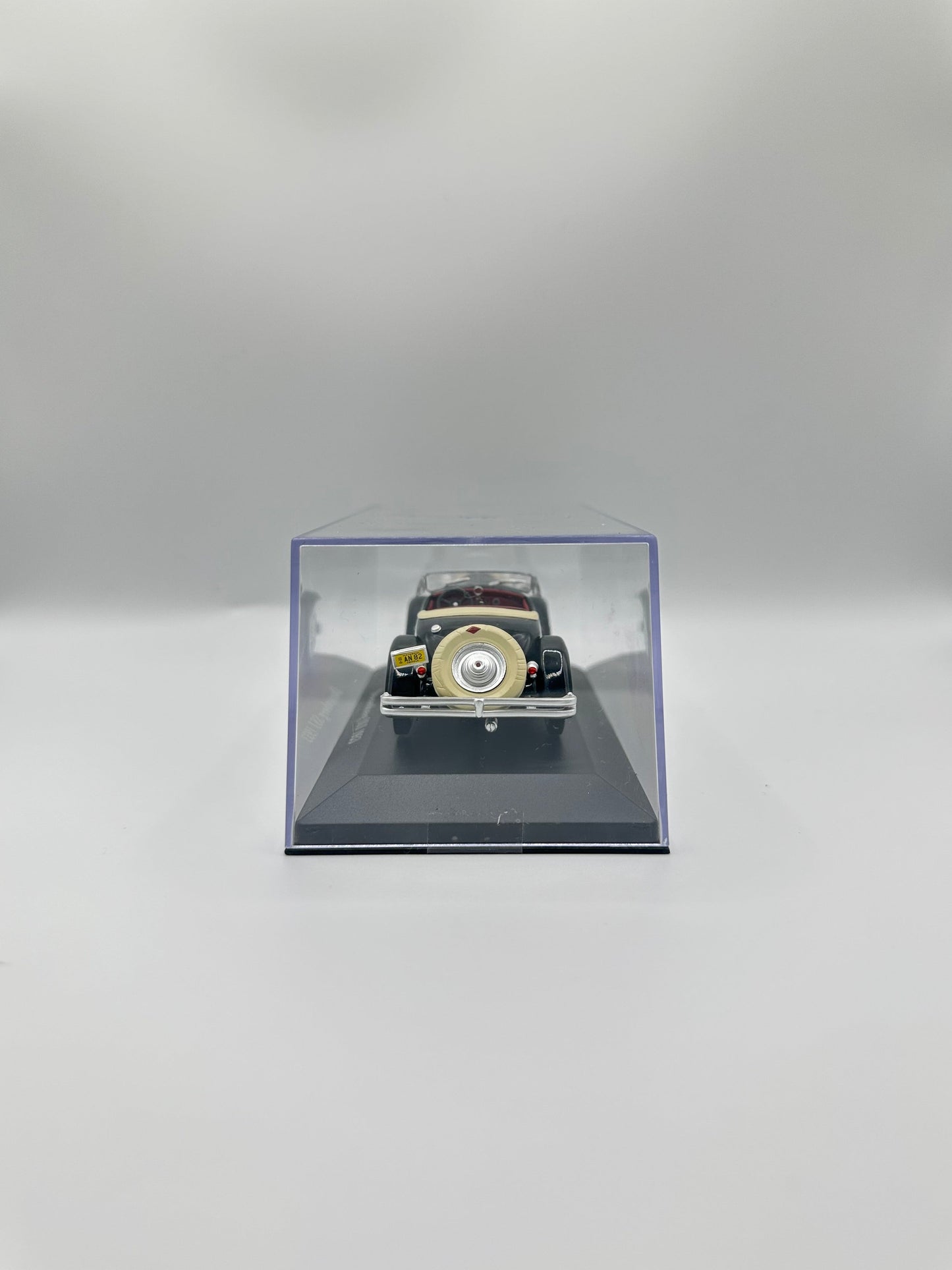 Duesenberg SSJ 1933 1/43