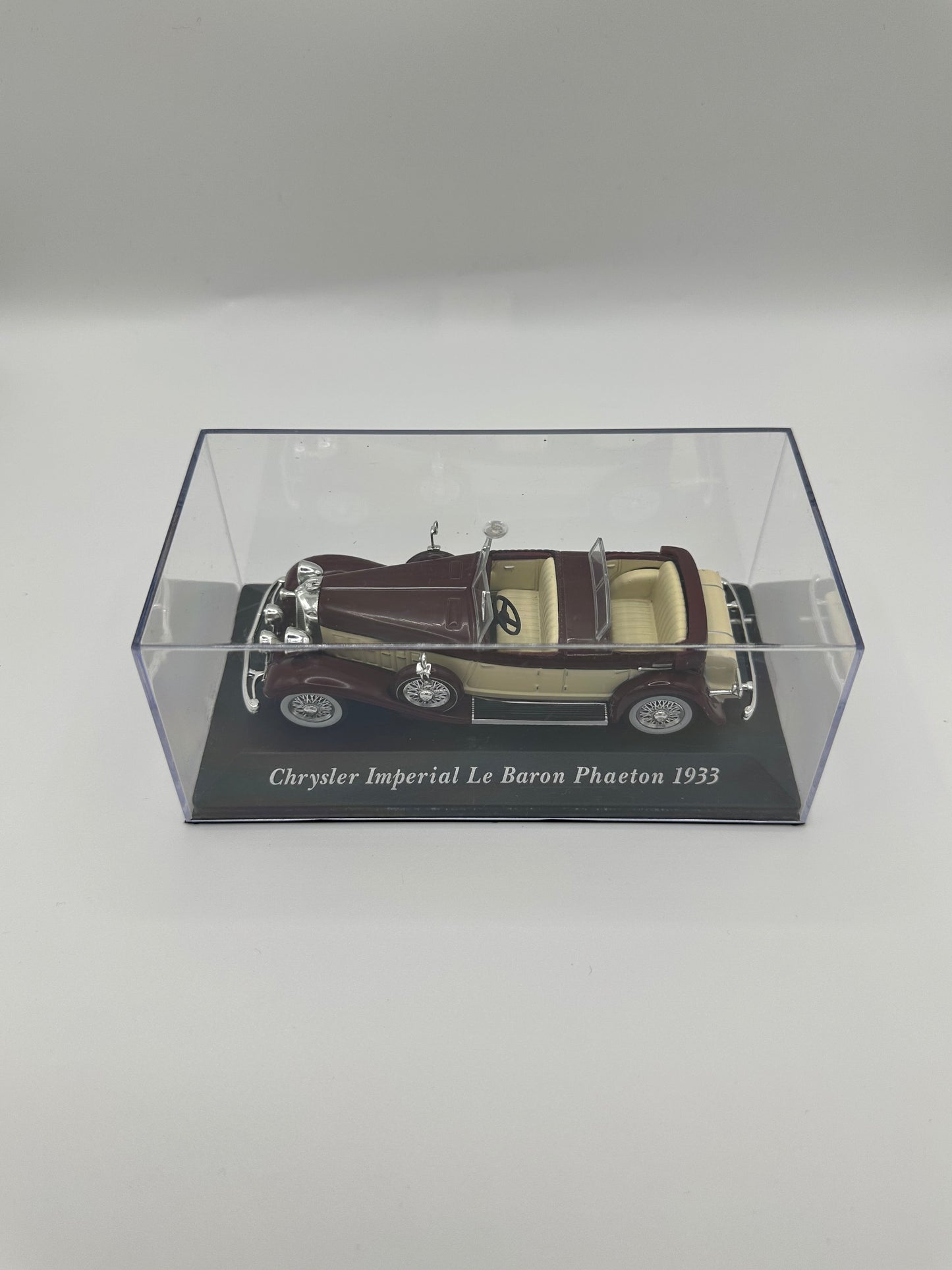 Chrysler Imperial LeBaron Phaeton 1933 1/43