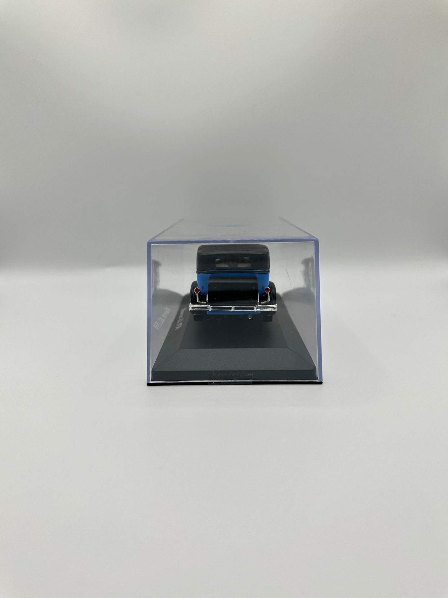 Minerva AL 1930 1/43