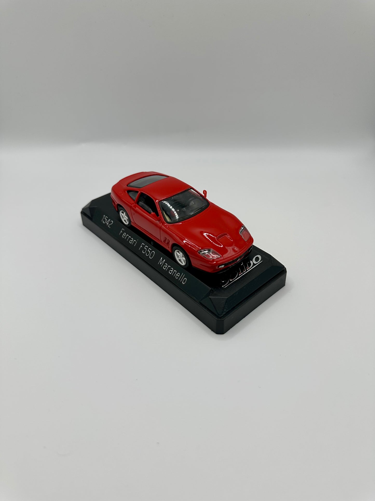 Solido Today 1542 Ferrari F550 Maranello 1/43
