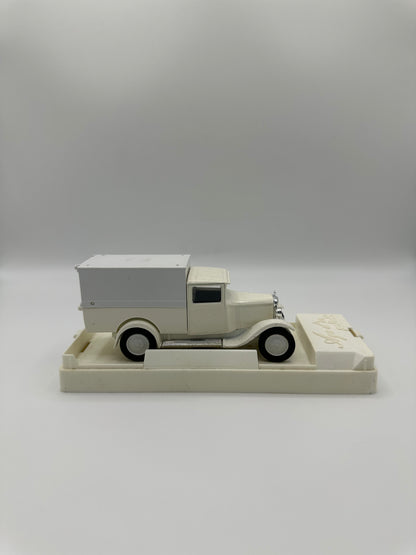 Solido Age d'Or Citroën C4 Fourgon 1/43