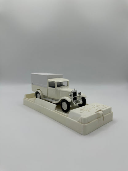 Solido Age d'Or Citroën C4 Fourgon 1/43