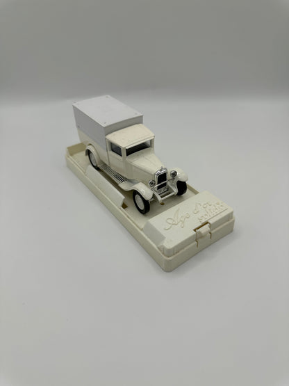 Solido Age d'Or Citroën C4 Fourgon 1/43