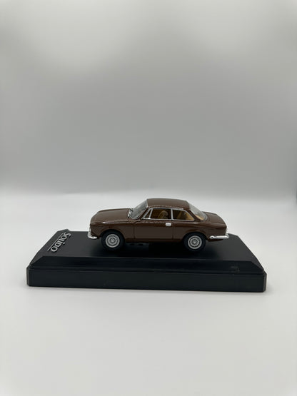 Solido Yesterday 1852 Alfa Romeo 1300 Junior Coupé 1969 1/43