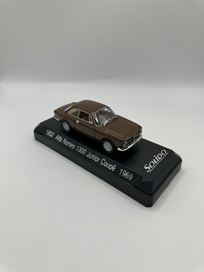 Solido Yesterday 1852 Alfa Romeo 1300 Junior Coupé 1969 1/43