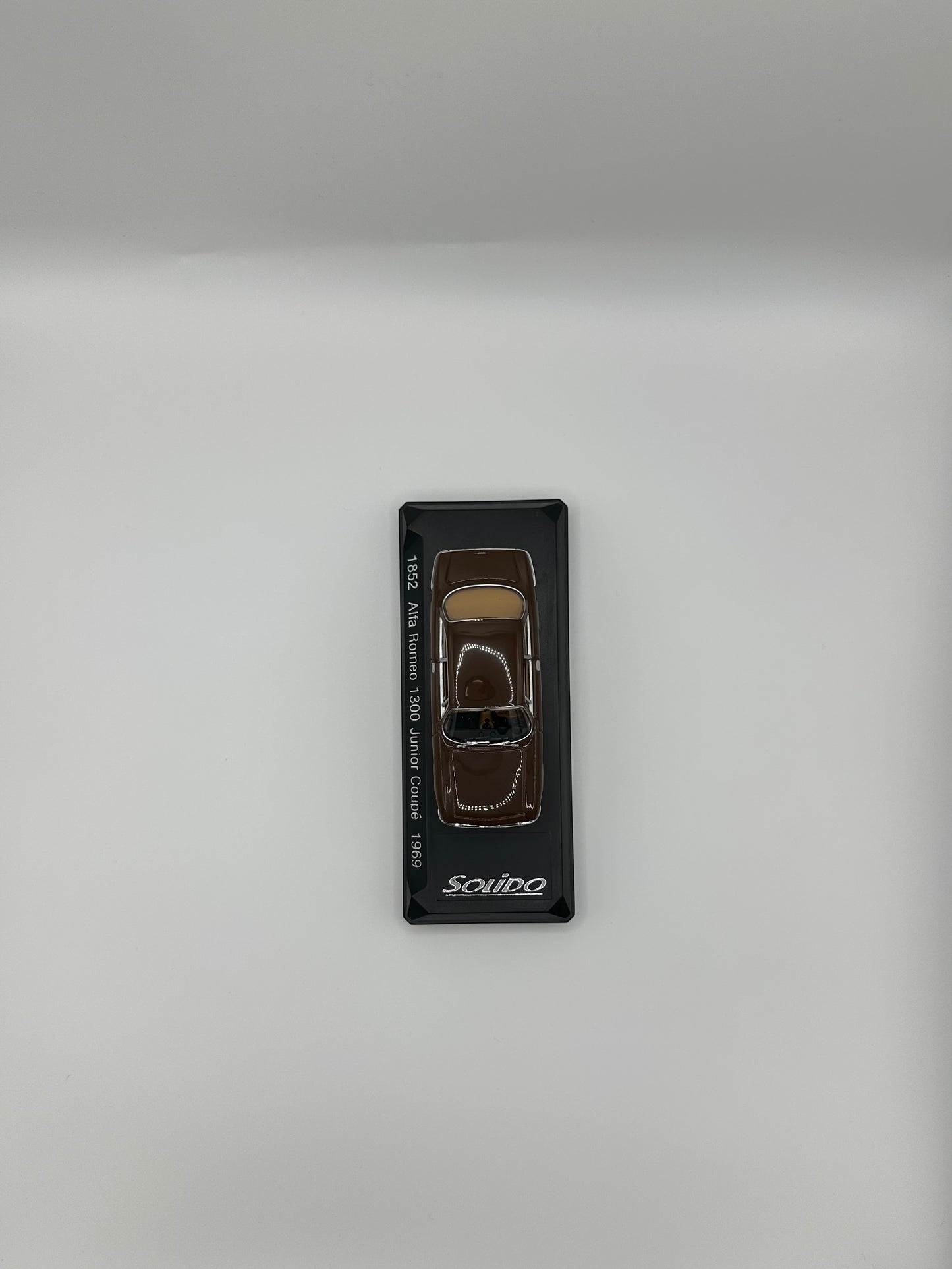 Solido Yesterday 1852 Alfa Romeo 1300 Junior Coupé 1969 1/43