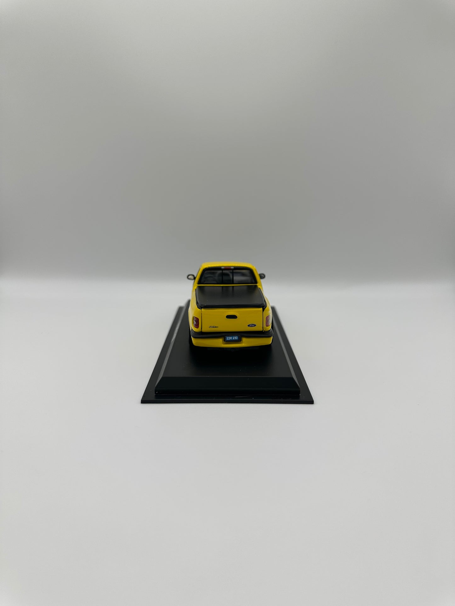 Ford F-150 Del Prado 1/43