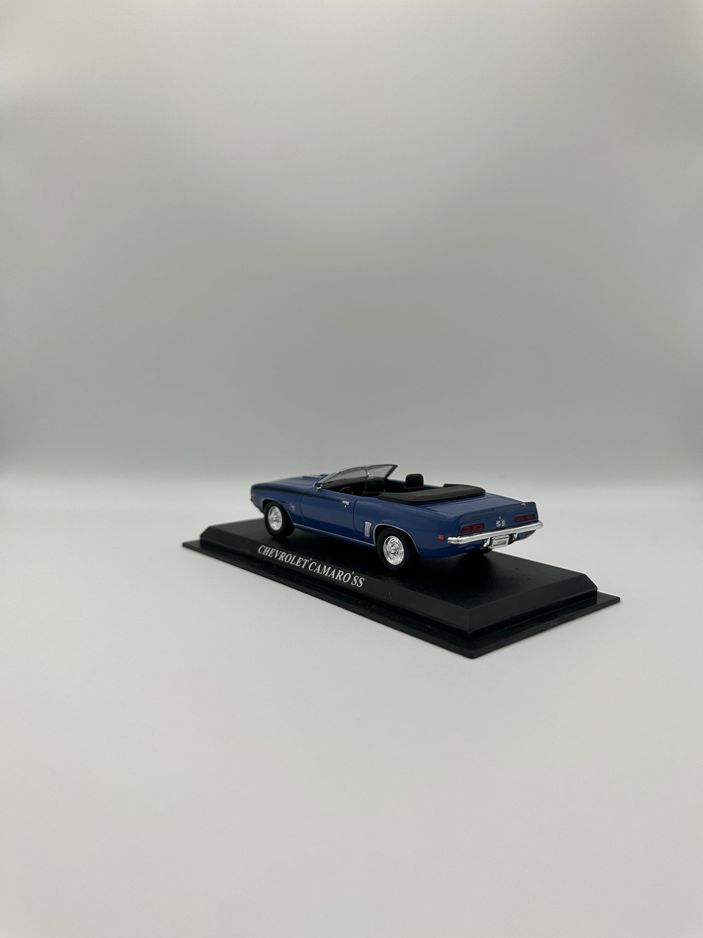 Chevrolet Camaro SS Del Prado 1/43