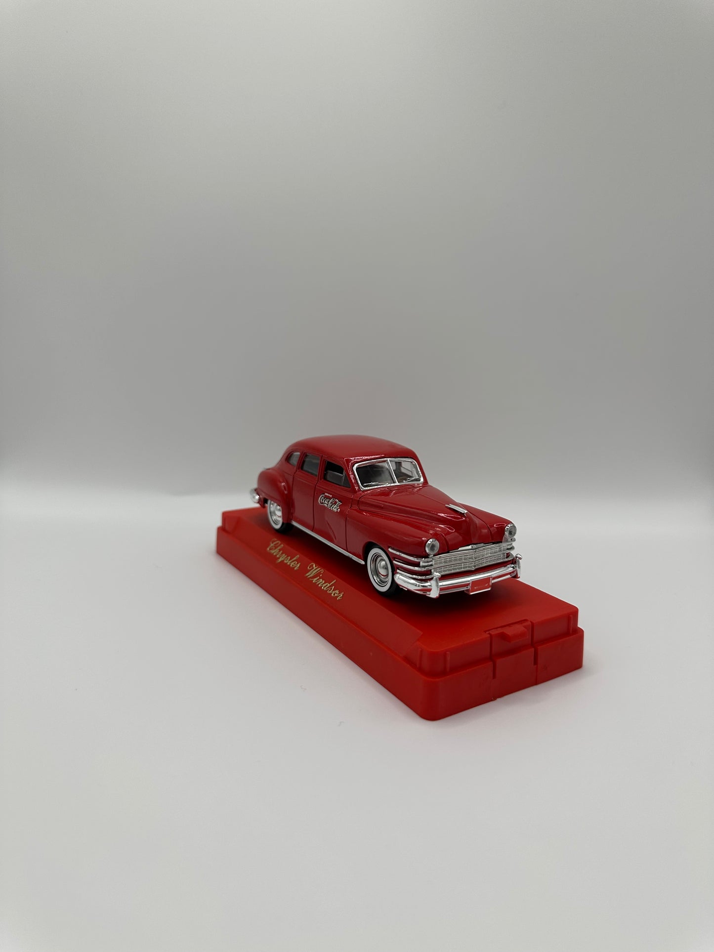 Solido Coca Cola Chrysler Windsor 1/43
