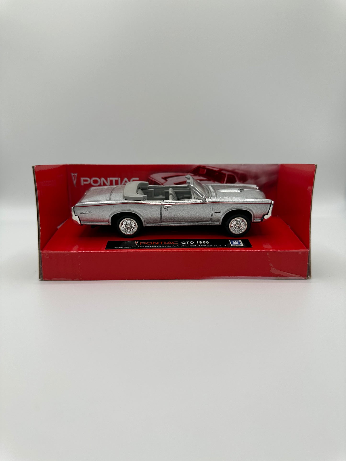 New Ray City Cruiser Collection Pontiac GTO 1966 1/43