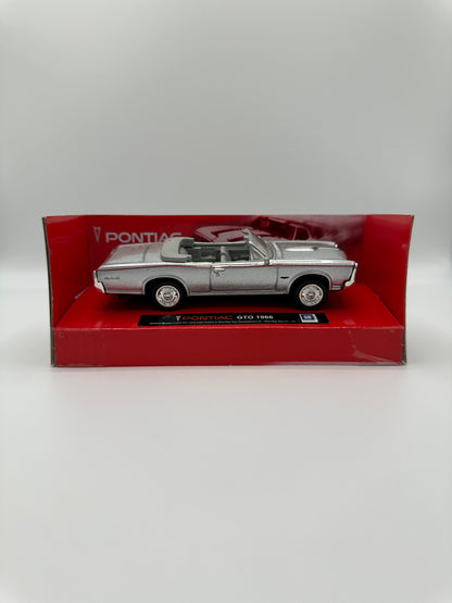 New Ray City Cruiser Collection Pontiac GTO 1966 1/43