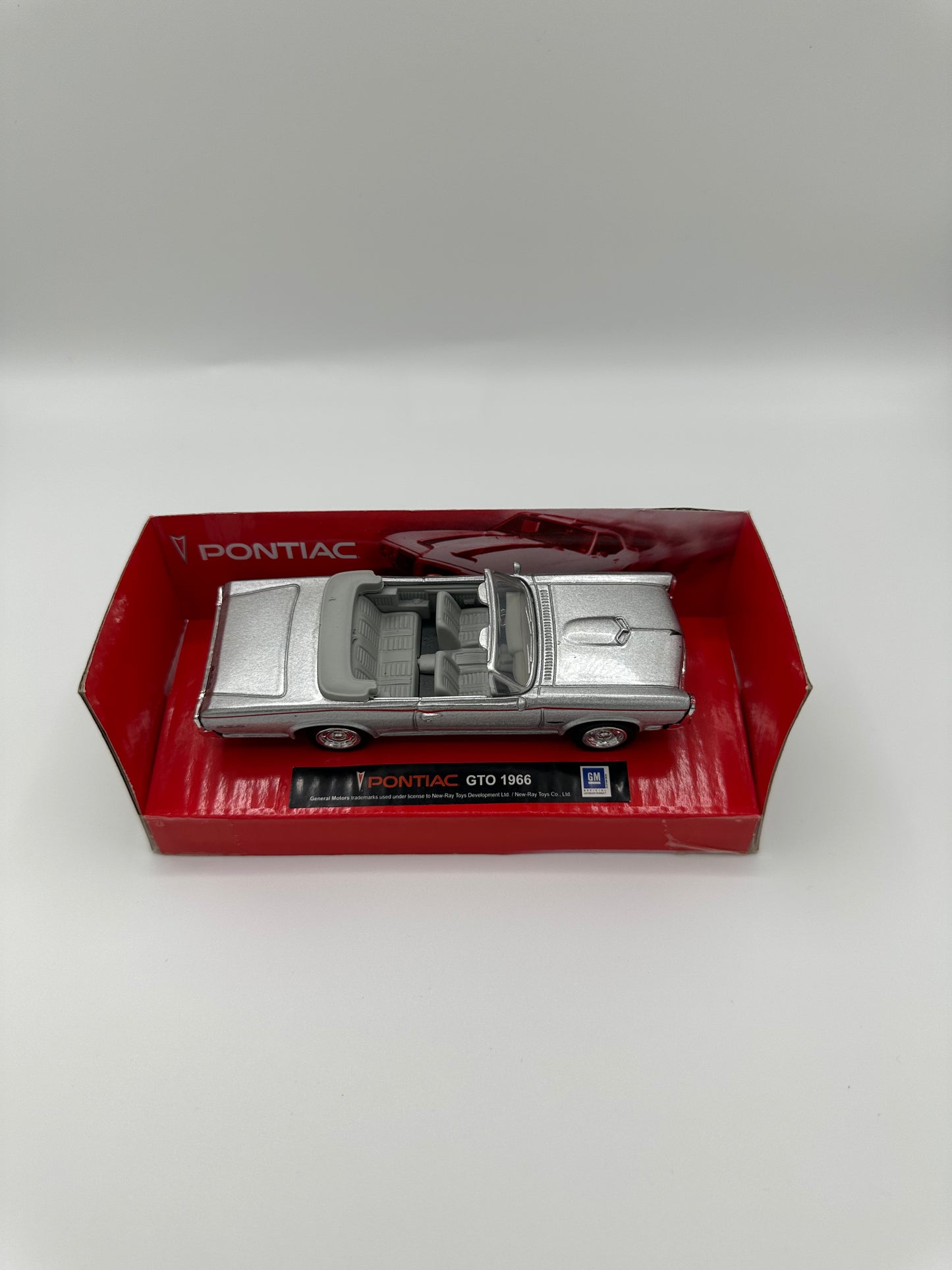 New Ray City Cruiser Collection Pontiac GTO 1966 1/43