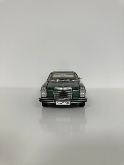 Sun Star Mercedes-Benz W114 Coupé (série C114) 1/18