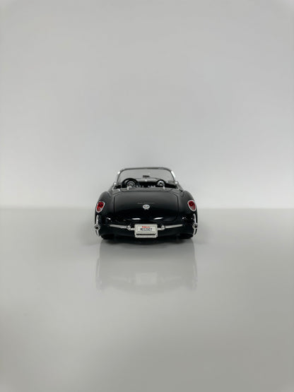 Maisto Chevrolet Corvette C1 (1957) 1/18