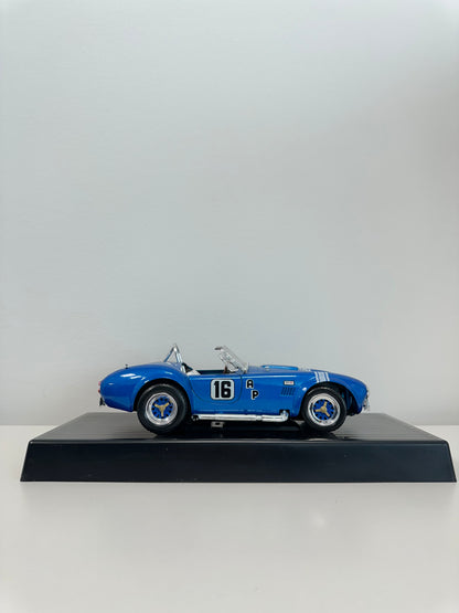 Majorette Shelby Cobra 4411 (1964) 1/18