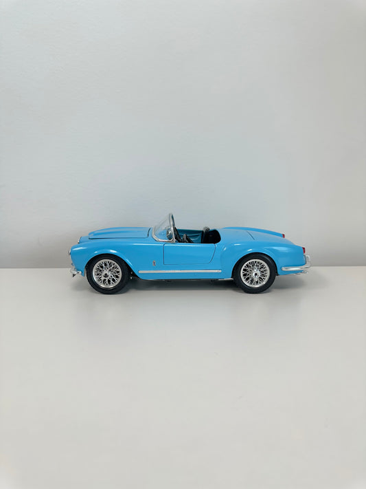 Bburago Lancia Aurelia B24 Spider (1955) 1/18