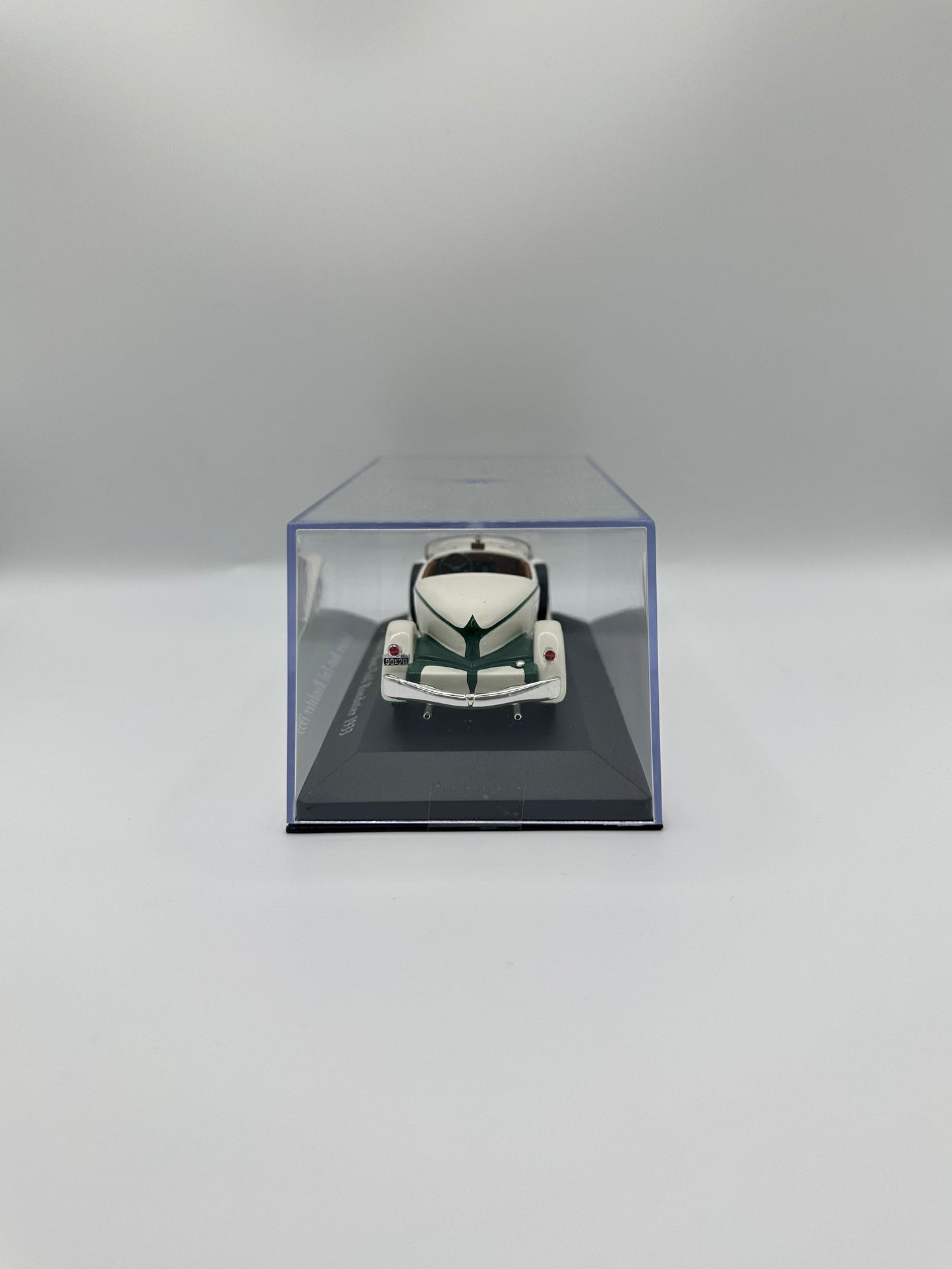 Auburn Boat-Tail Roadster 1933 1/43