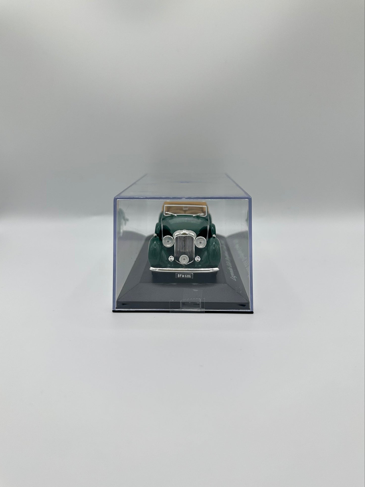 Lagonda LG6 Drophead Coupé 1938 1/43