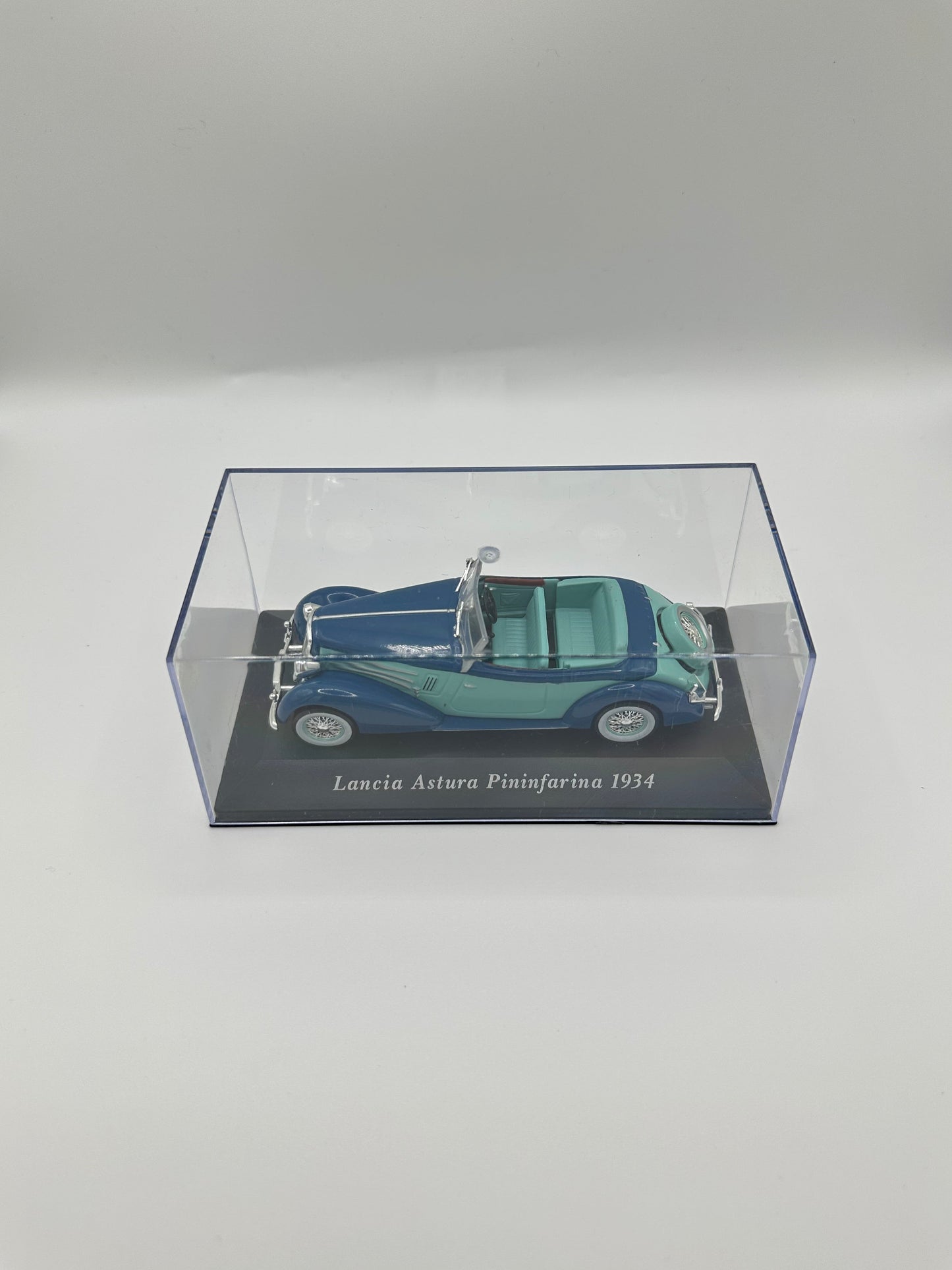 Lancia Astura Pininfarina 1934 1/43