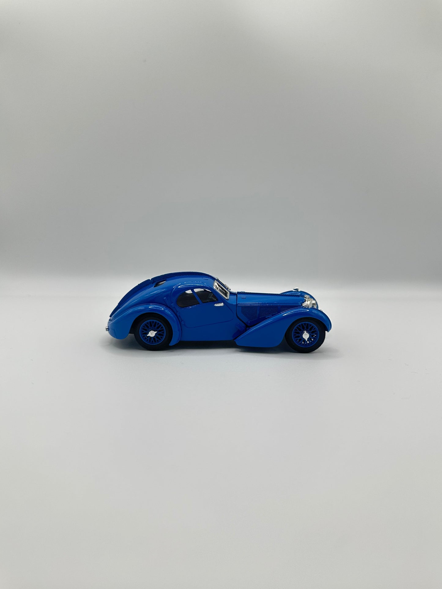 Bugatti Type 57SC Atlantic 1938 1/43