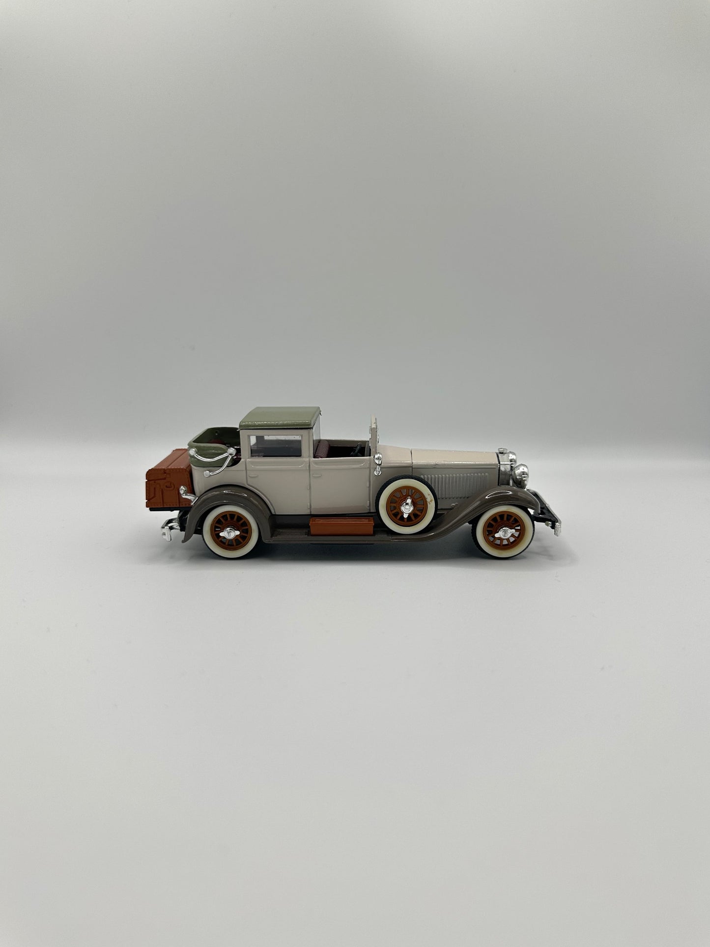 Isotta Fraschini tipo 8a (landolet imperial) 1929 1/43