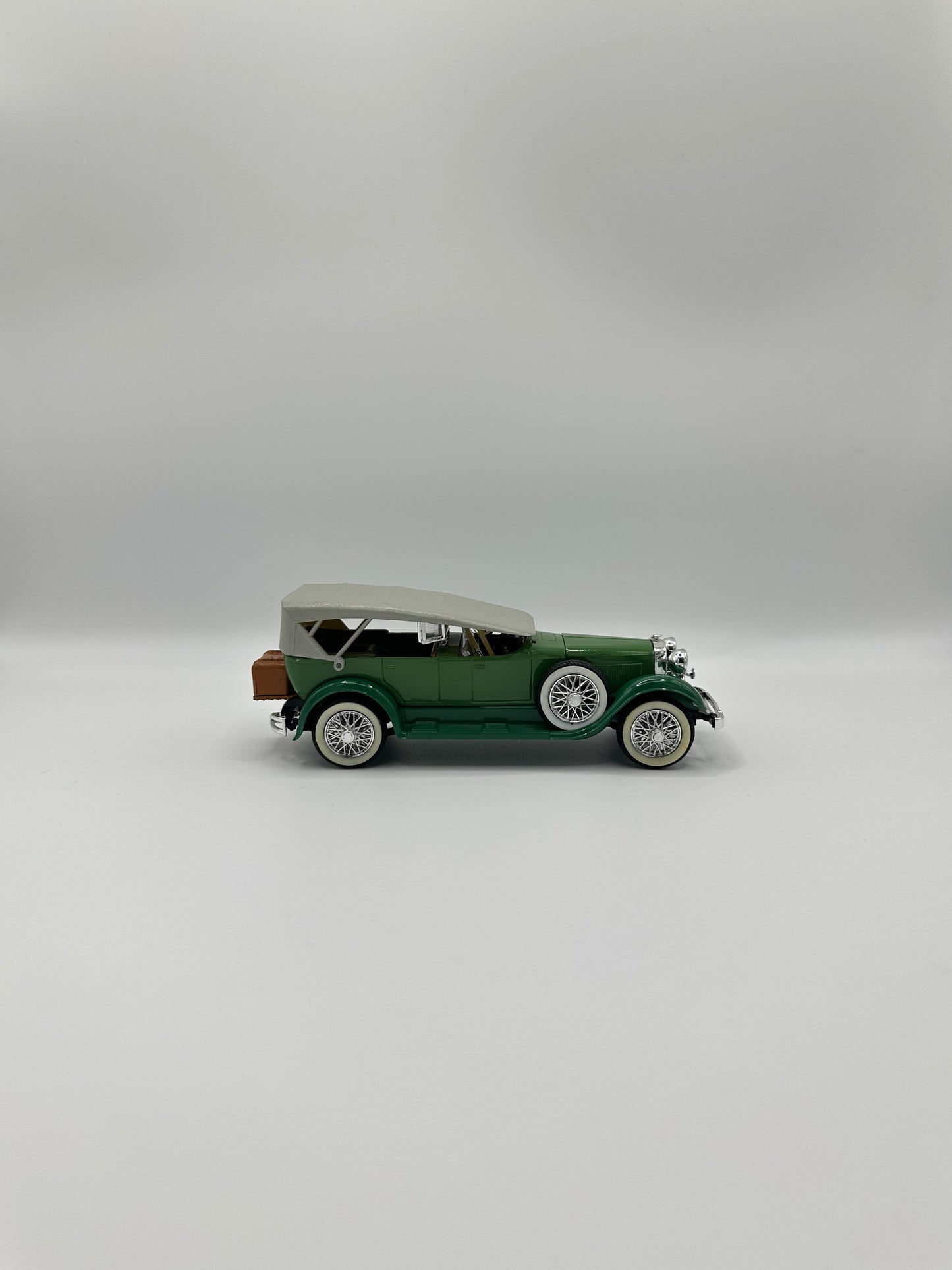 Lincoln Sport Phaeton 1928 1/43