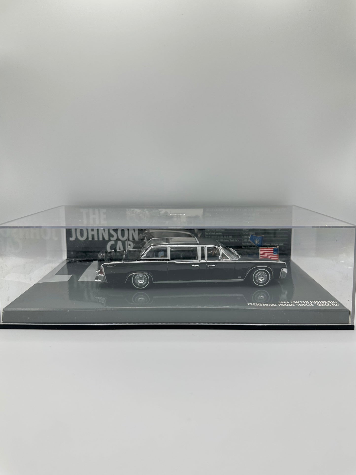 Lot-Presidential Cars USA 1961-1964 1/18